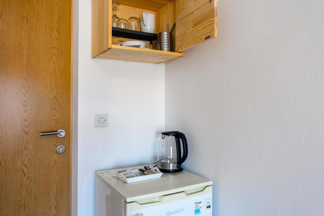 Apartments Luksa - Zf Hvar Hvar Town Luaran gambar