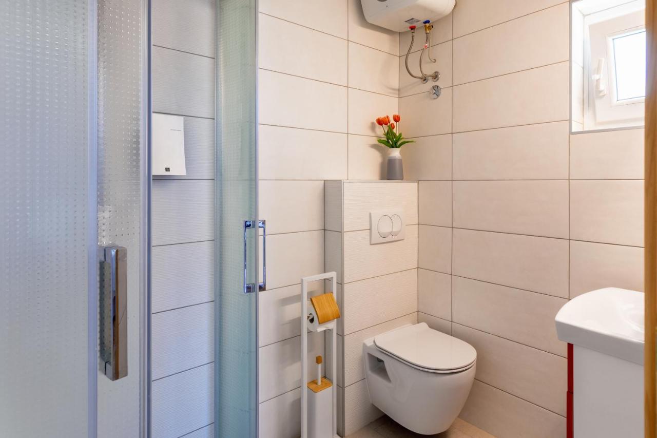 Apartments Luksa - Zf Hvar Hvar Town Luaran gambar